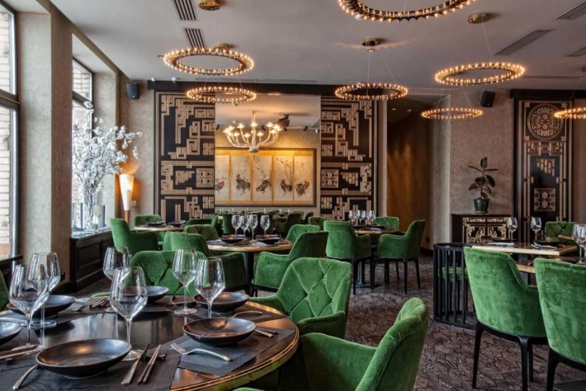 Şuşa restoranının yanındakı digər məşhur obyektlər də sökülür Şuşa restoranının yanındakı digər məşhur obyektlər də sökülür