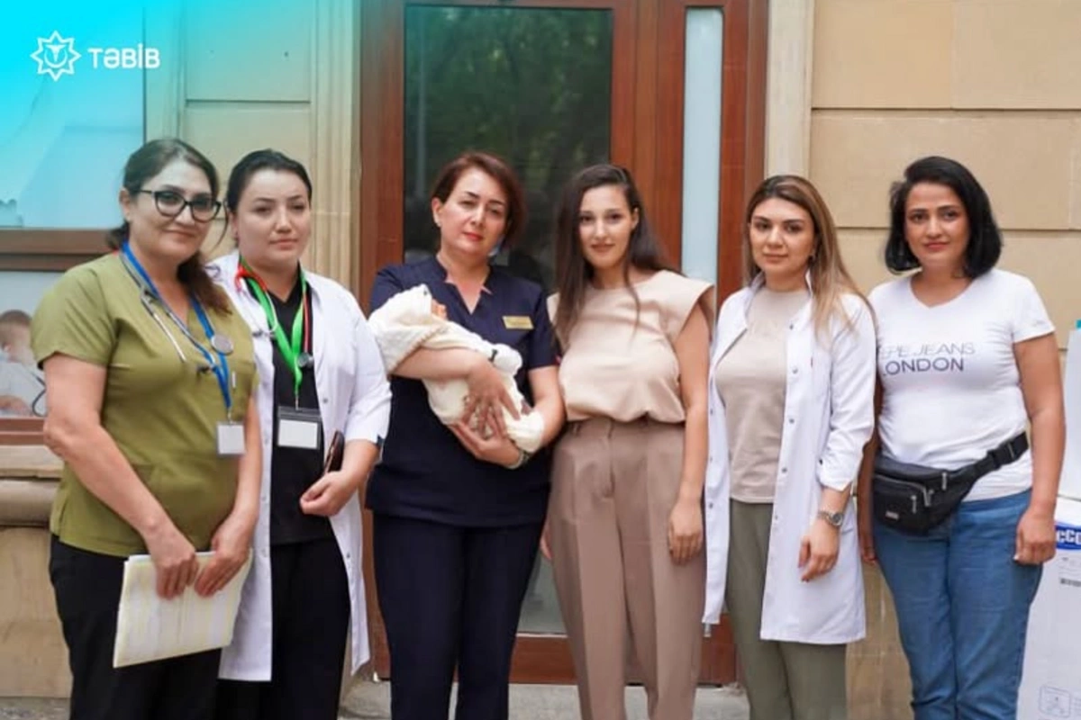 20 Yanvar stansiyasında doğulan körpə evə buraxıldı