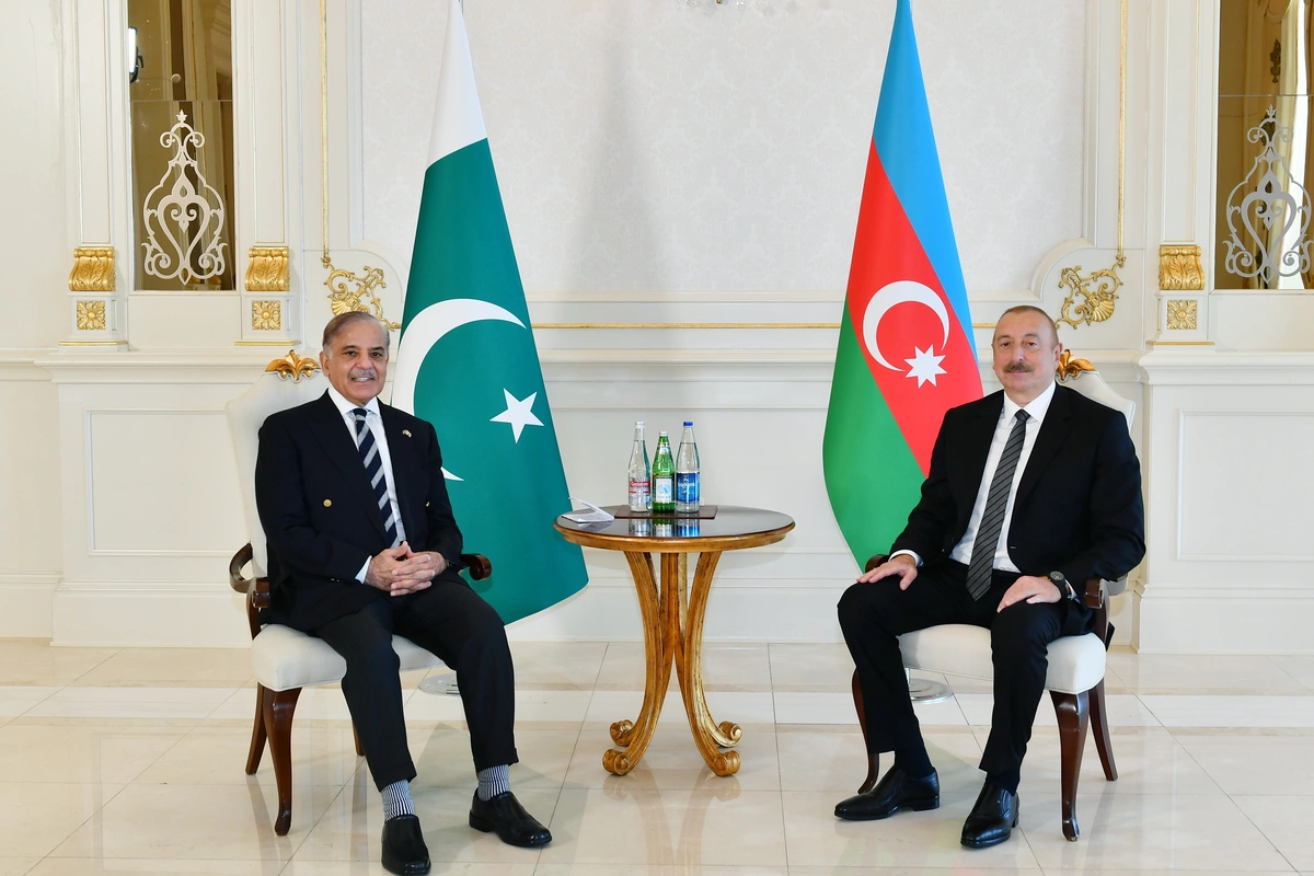 Azərbaycan Prezidenti və Pakistanın Baş naziri arasında telefon danışığı olub