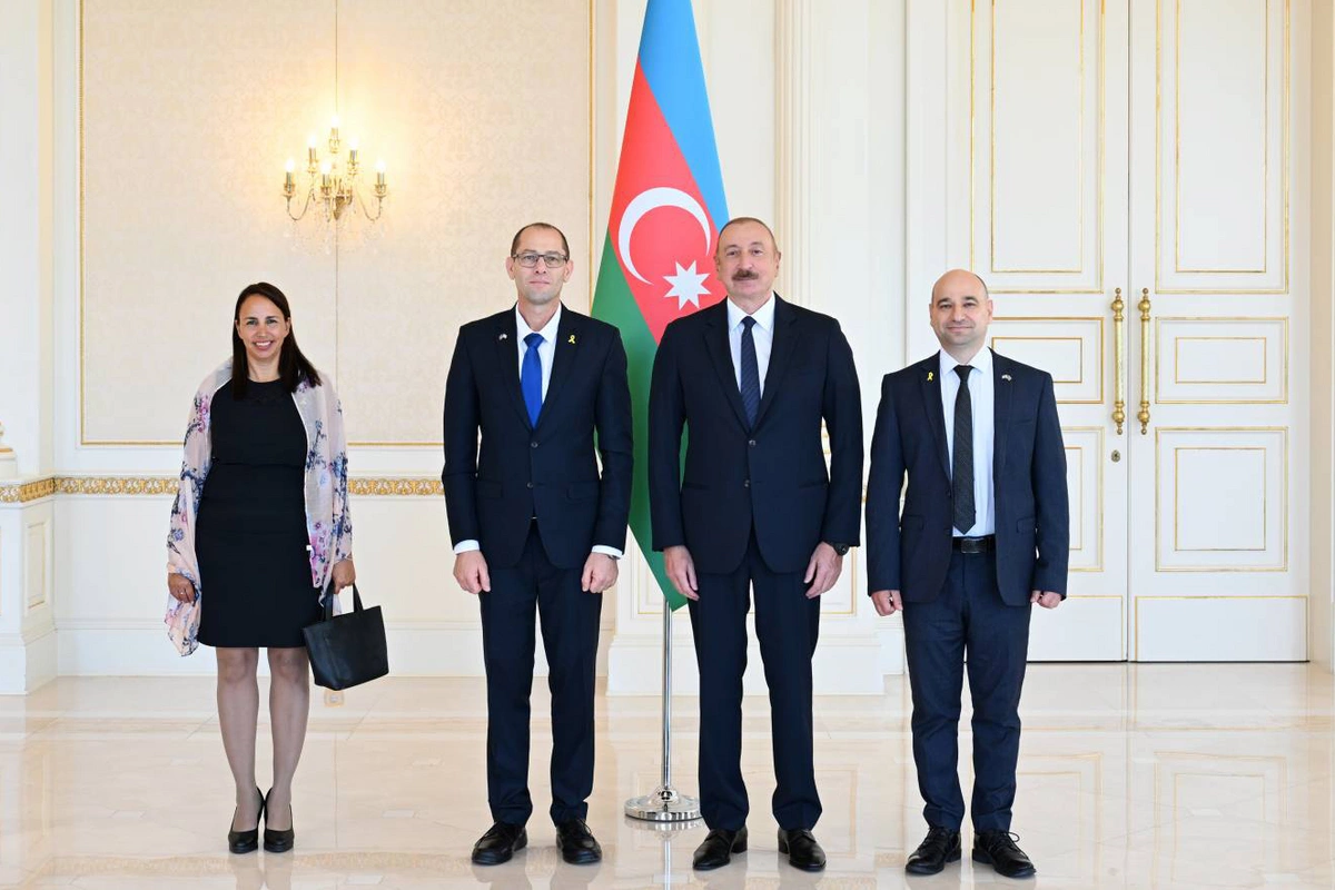 Ilham Aliyev received credentials of newly appointed Ambassador of Israel