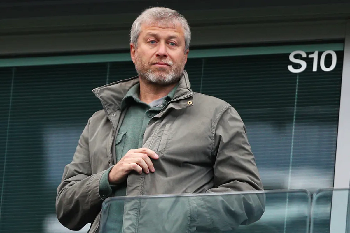 Abramovich plans to buy shares of Galatasaray Abramovich plans to buy shares of Galatasaray