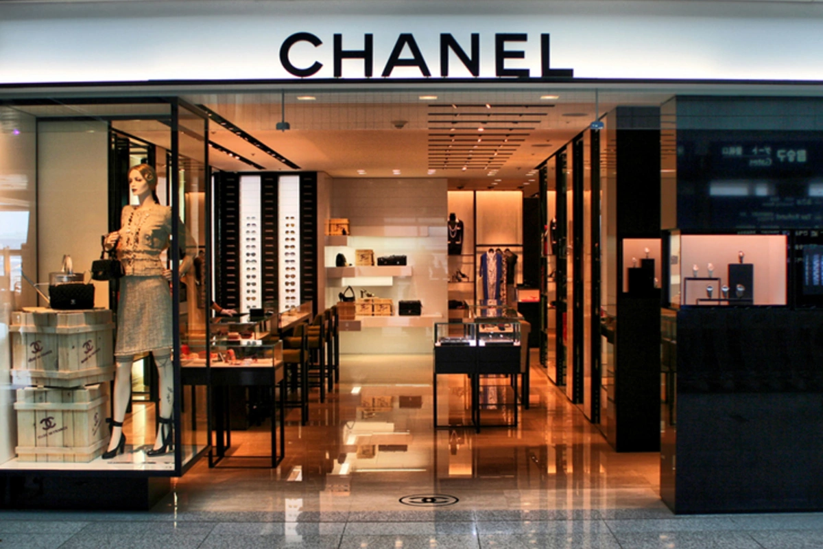 В Париже преступники пытались ограбить бутик Chanel