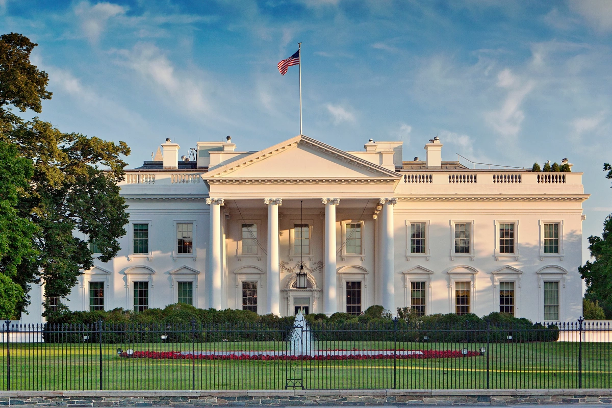 White House: Azerbaijan and Armenia will sign a preliminary peace agreement