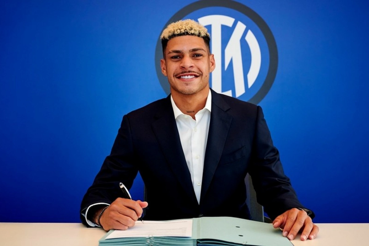 İnter klubu yeni transferini açıqlayıb İnter klubu yeni transferini açıqlayıb