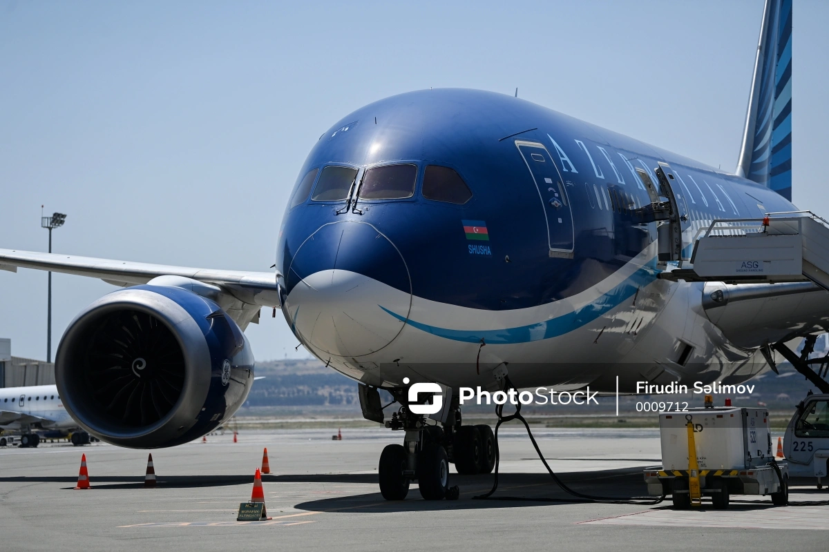 AZAL приостанавливает все рейсы по маршруту Баку - Казань - Баку AZAL приостанавливает все рейсы по маршруту Баку - Казань - Баку