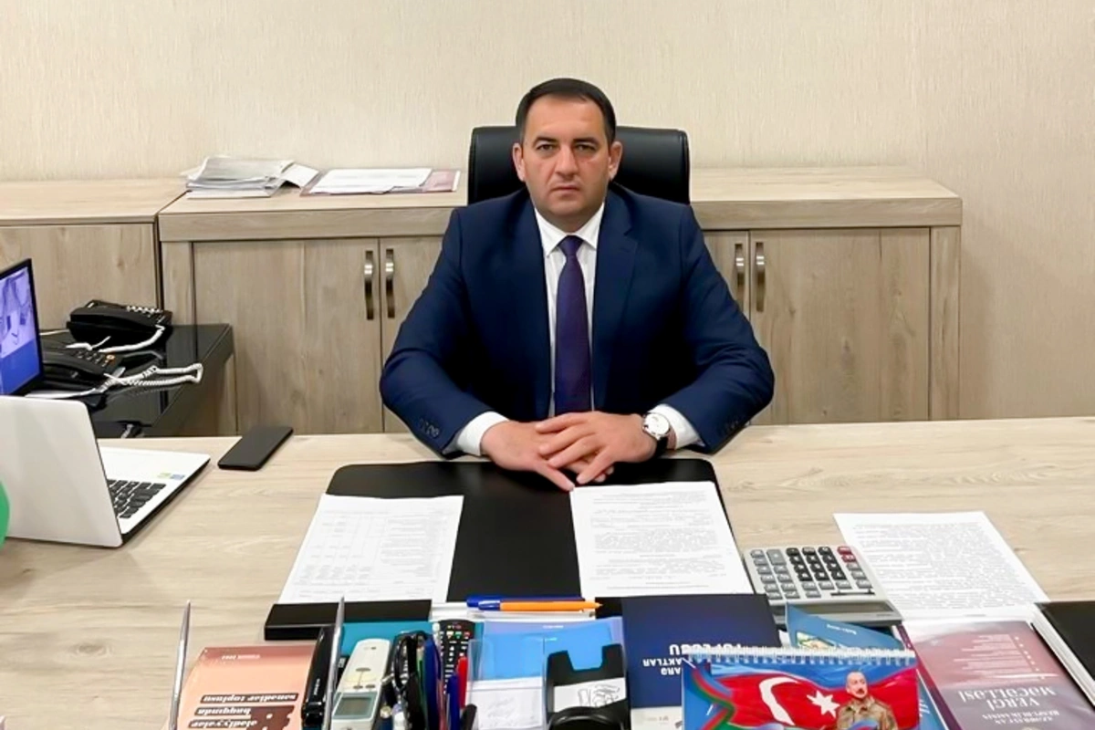 Bakıda bələdiyyə sədri BIÇAQLANIB: İşçisi HƏBS EDİLİB