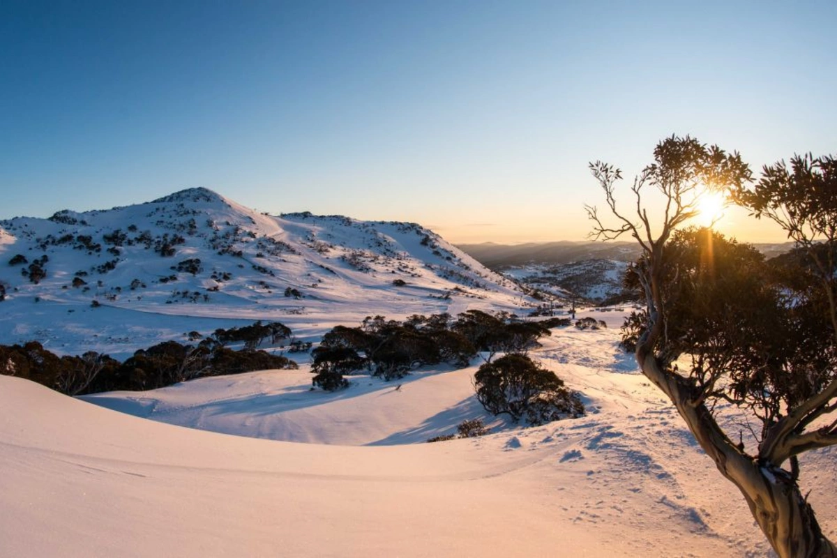 Xınalıq, Qrız, Qusar, Şahdağda qar yağır - FAKTİKİ HAVA