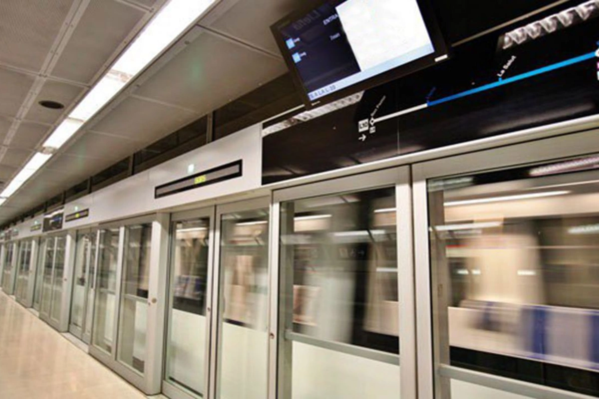 Bakı metrosunda şüşə arakəsmələr QURAŞDIRILACAQ? - Rəsmi AÇIQLAMA