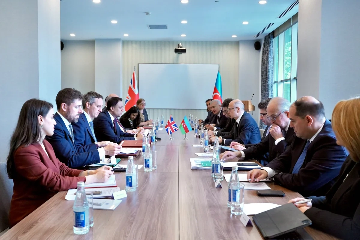Nazir: Birləşmiş Krallıq Azərbaycana 39 milyard dollarından çox investisiya yatırıb