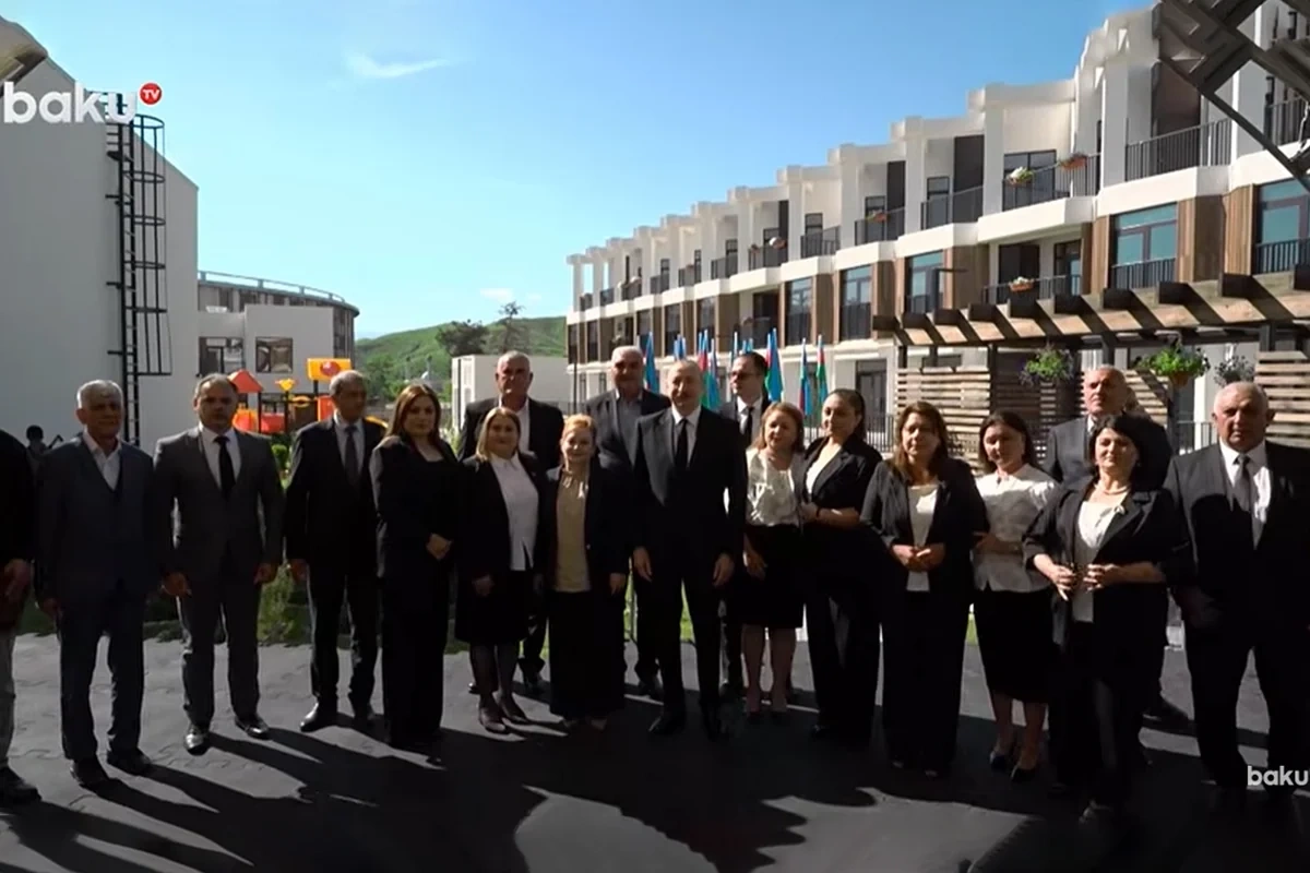 Prezidentin Zəngilan sakinləri ilə səmimi anları