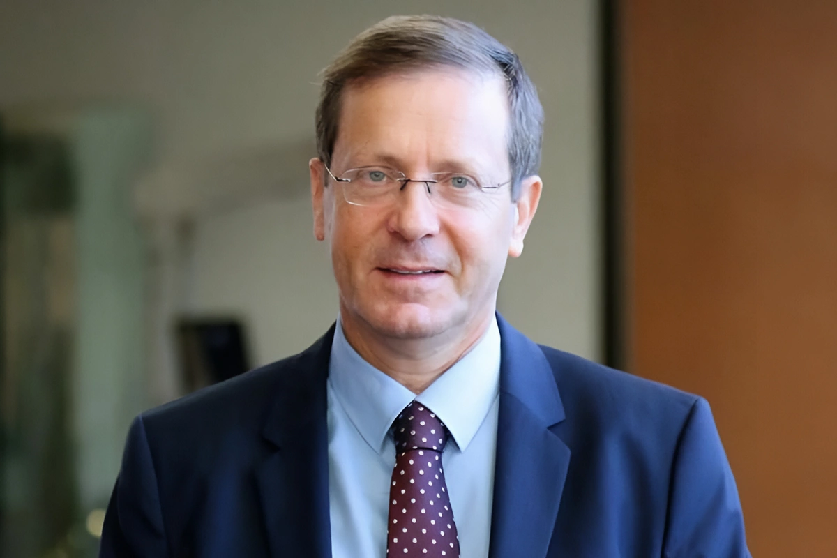 İsxak Hersoq İlham Əliyevə zəng edib