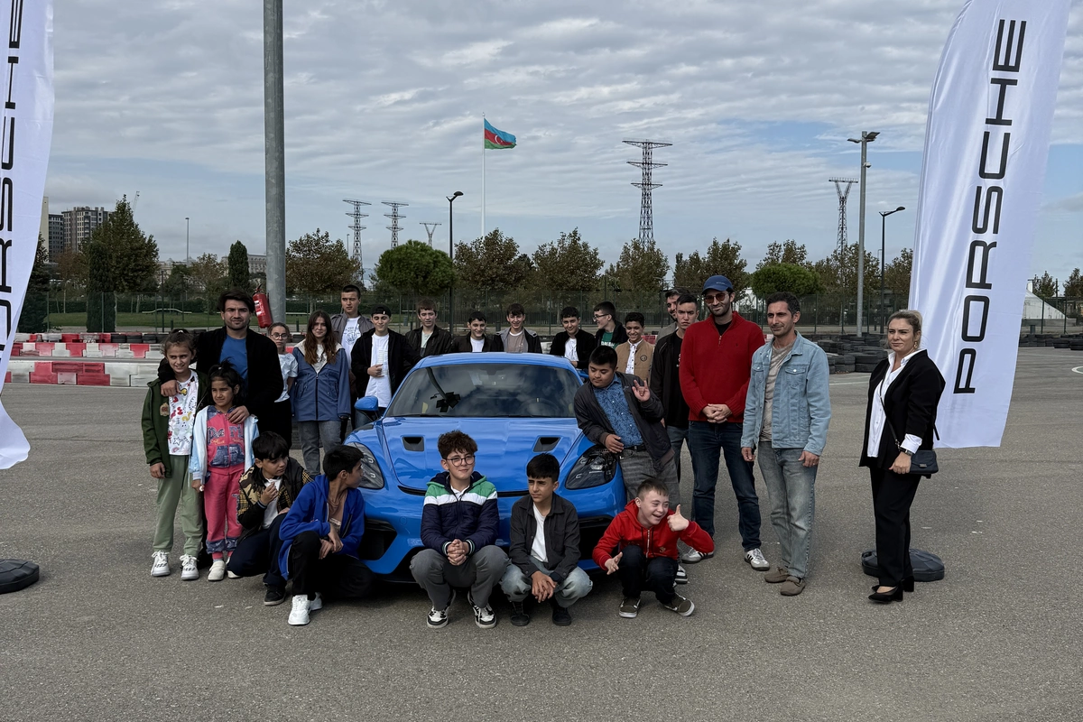 Porsche Azərbaycandan uşaqlarla unudulmaz kartinq günü