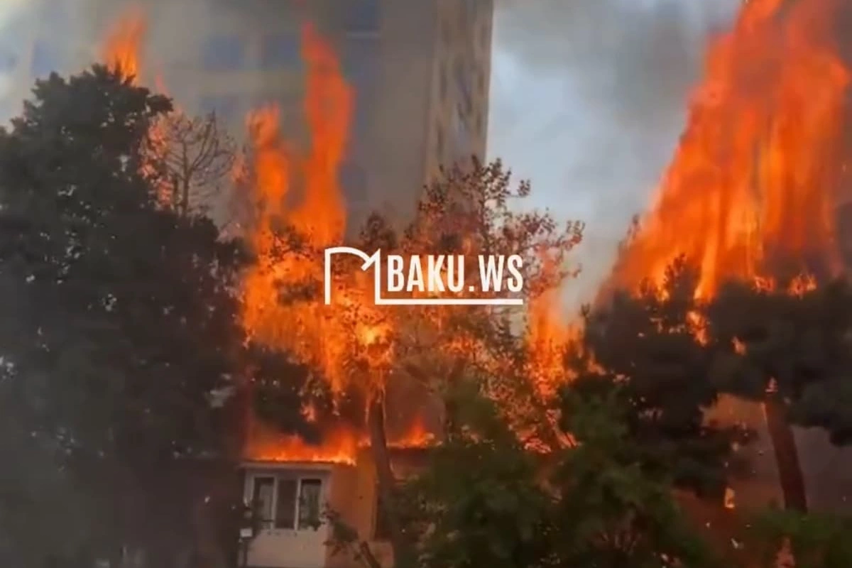 Bakıda yaşayış binasında yanğın söndürülüb Bakıda yaşayış binasında yanğın söndürülüb