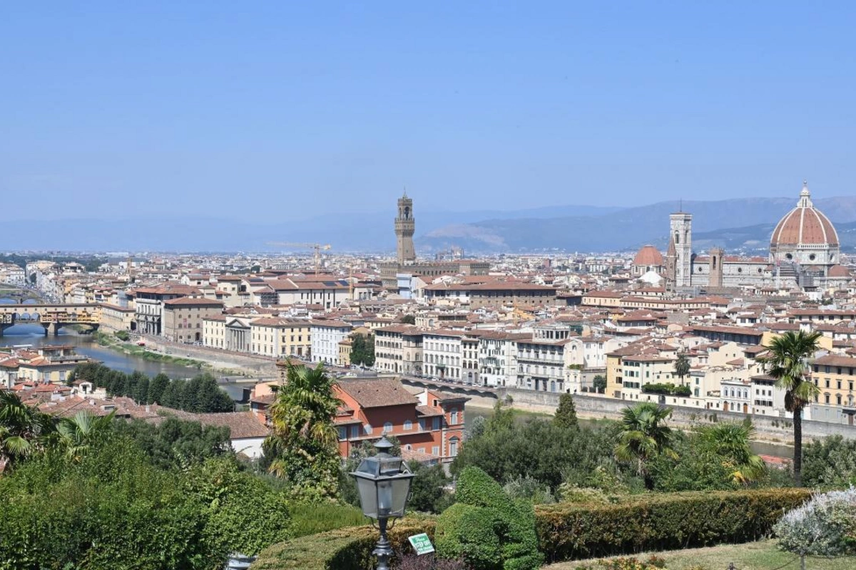 Florensiyada açıq havada yemək QADAĞAN EDİLİR