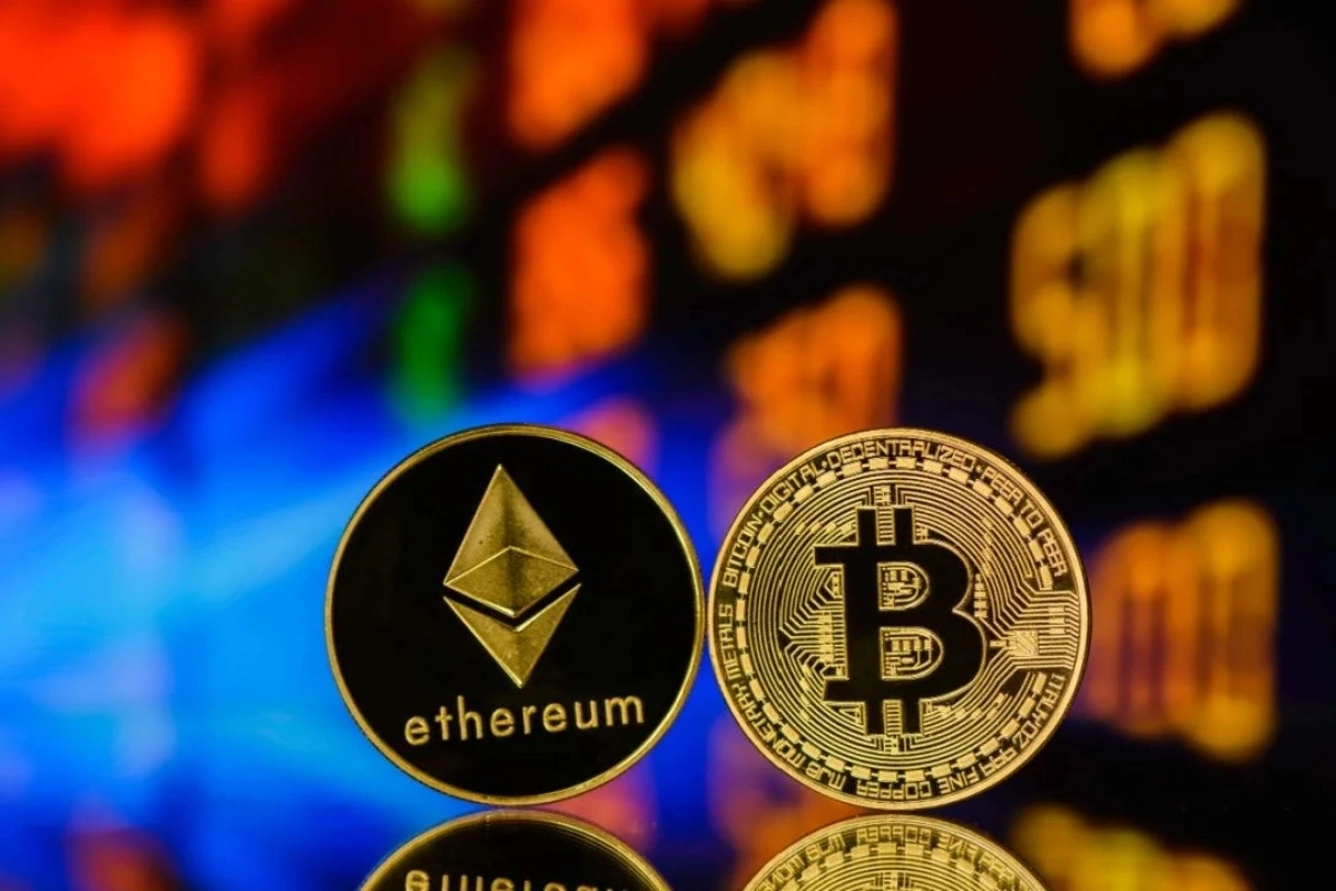 Стоимость биткоина и Ethereum продемонстрировала резкое падение