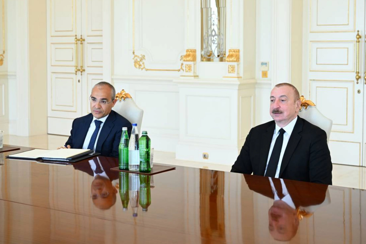 Президент Азербайджана принял председателя Восточного комитета германской экономики Президент Азербайджана принял председателя Восточного комитета германской экономики