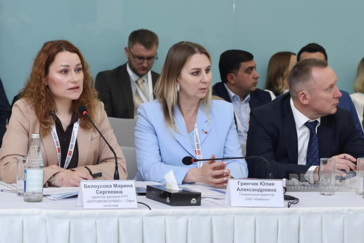 Belarus Azərbaycanı İrana, Küveytə və BƏƏ-yə ixrac üçün logistika mərkəzi kimi nəzərdən keçirir Belarus Azərbaycanı İrana, Küveytə və BƏƏ-yə ixrac üçün logistika mərkəzi kimi nəzərdən keçirir
