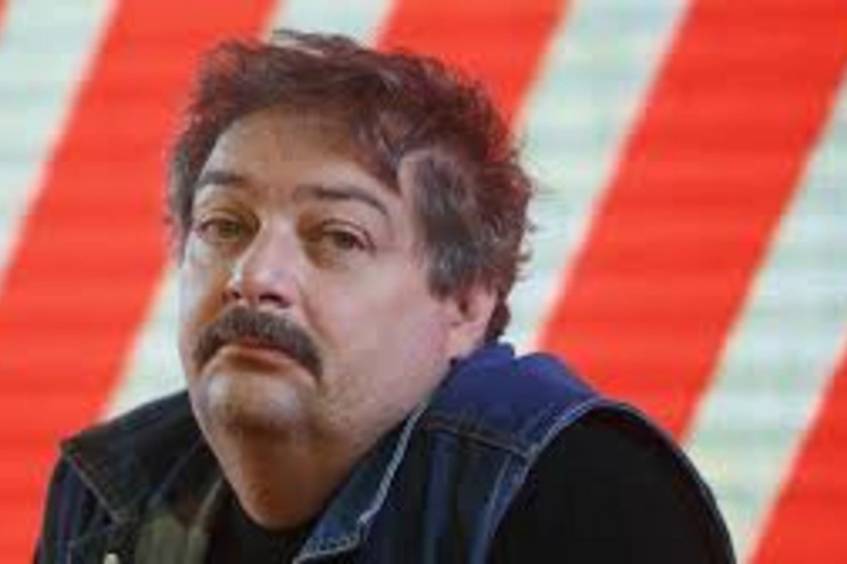 Writer Dmitry Bykov has been placed on an international wanted list Writer Dmitry Bykov has been placed on an international wanted list