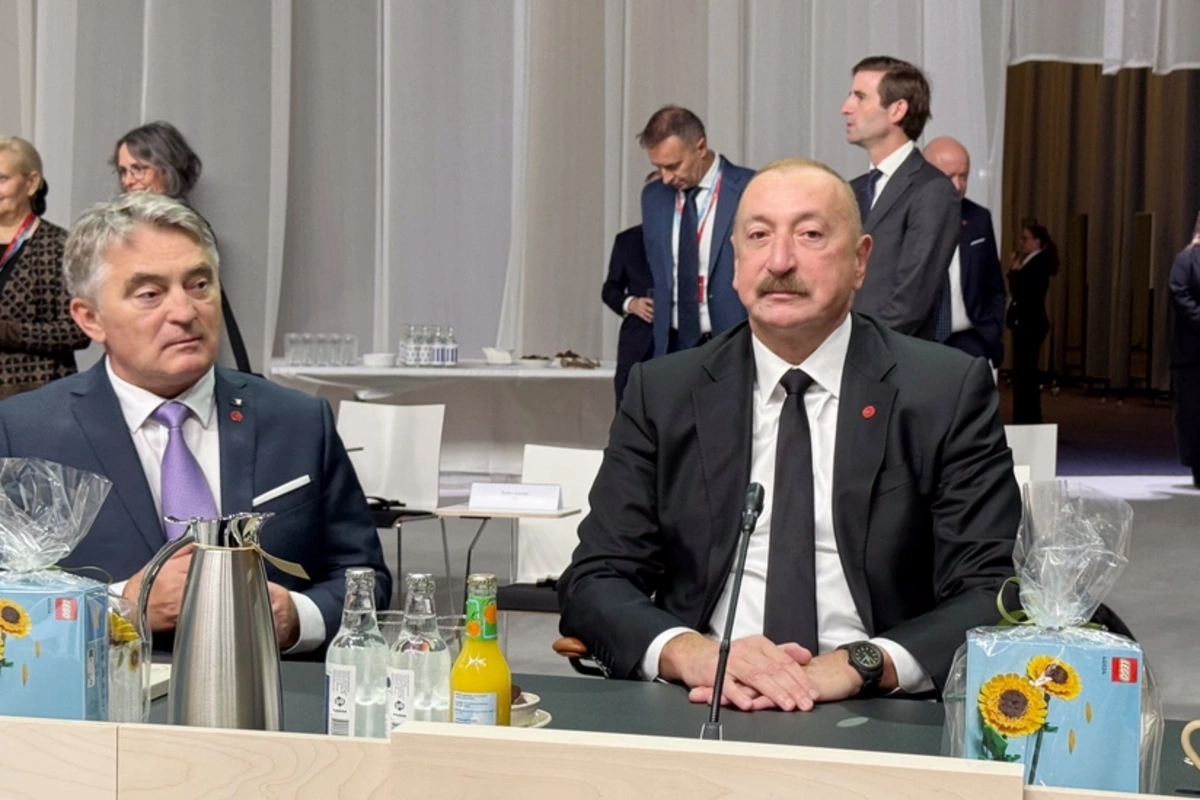 İlham Əliyev Avropa Siyasi Birliyinin 7-ci Zirvə toplantısının açılış plenar sessiyasında iştirak edib