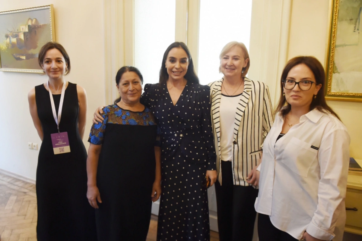 ART Weekend çərçivəsində Püstə: canlı irs performansı təqdim edilib ART Weekend çərçivəsində Püstə: canlı irs performansı təqdim edilib