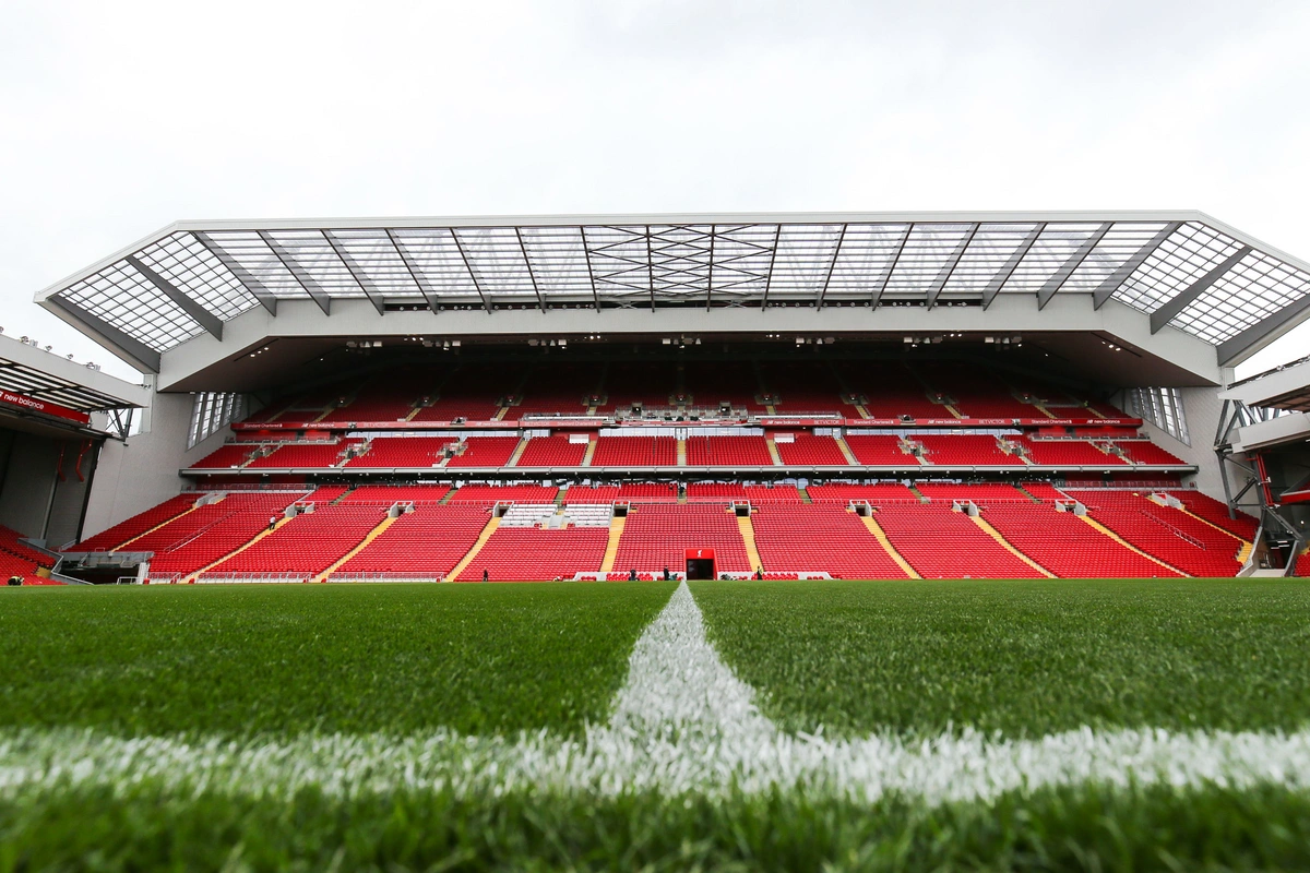 Liverpulun rəsmi saytı Qarabağdan yazdı: 4 157 km...