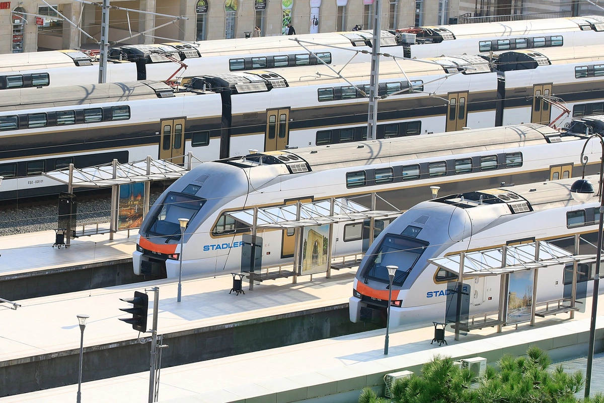 Возобновляется пассажирское железнодорожное сообщение между Баку и Тбилиси - ОФИЦИАЛЬНО