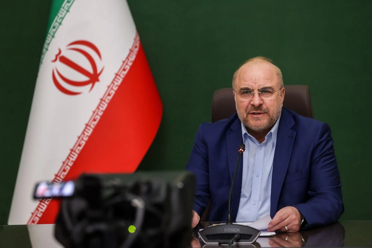 İran: Hörmüz Boğazının açılması mümkün deyil