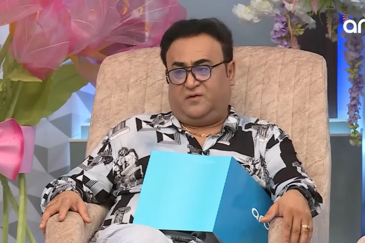 The famous host was harshly criticized for wearing silver rings