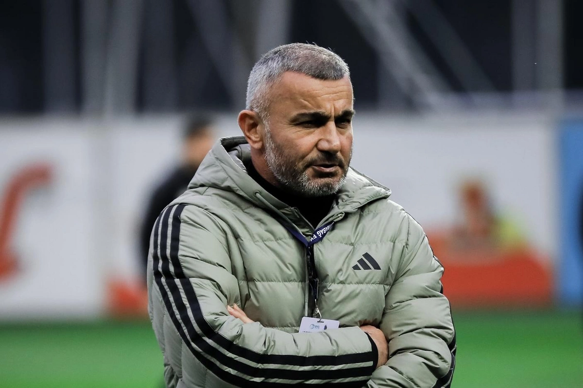 Qurban Qurbanov Yanokoviç və Silvanın mübahisəsindən danışıb