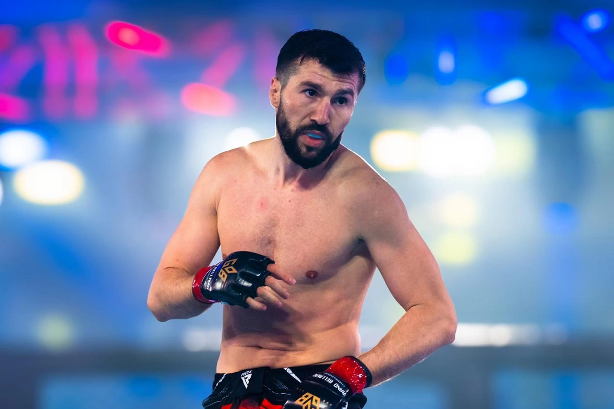 Alim Nəbiyev MMA-də növbəti qələbəsini qazanıb, rəqibini 1-ci raundda nokaut edib Alim Nəbiyev MMA-də növbəti qələbəsini qazanıb, rəqibini 1-ci raundda nokaut edib