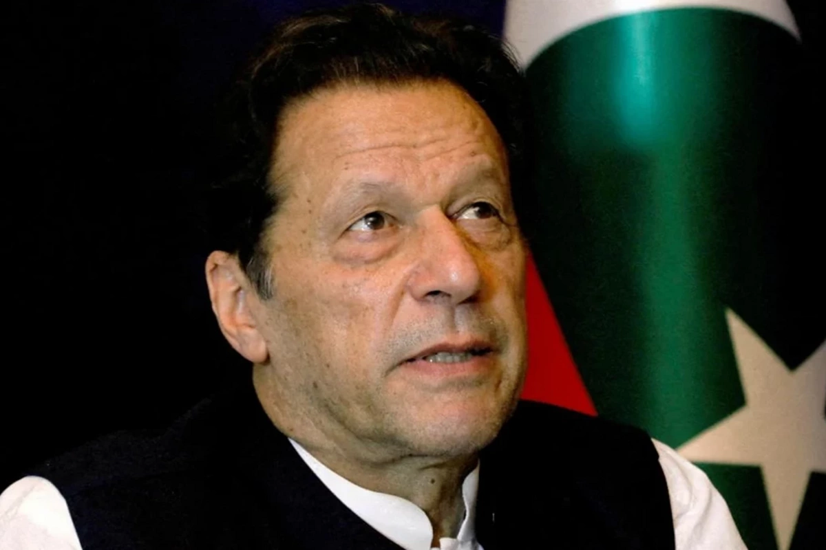 Pakistanın sabiq baş naziri İmran Xan və həyat yoldaşı korrupsiya ittihamı ilə 17 il həbs cəzası aldı