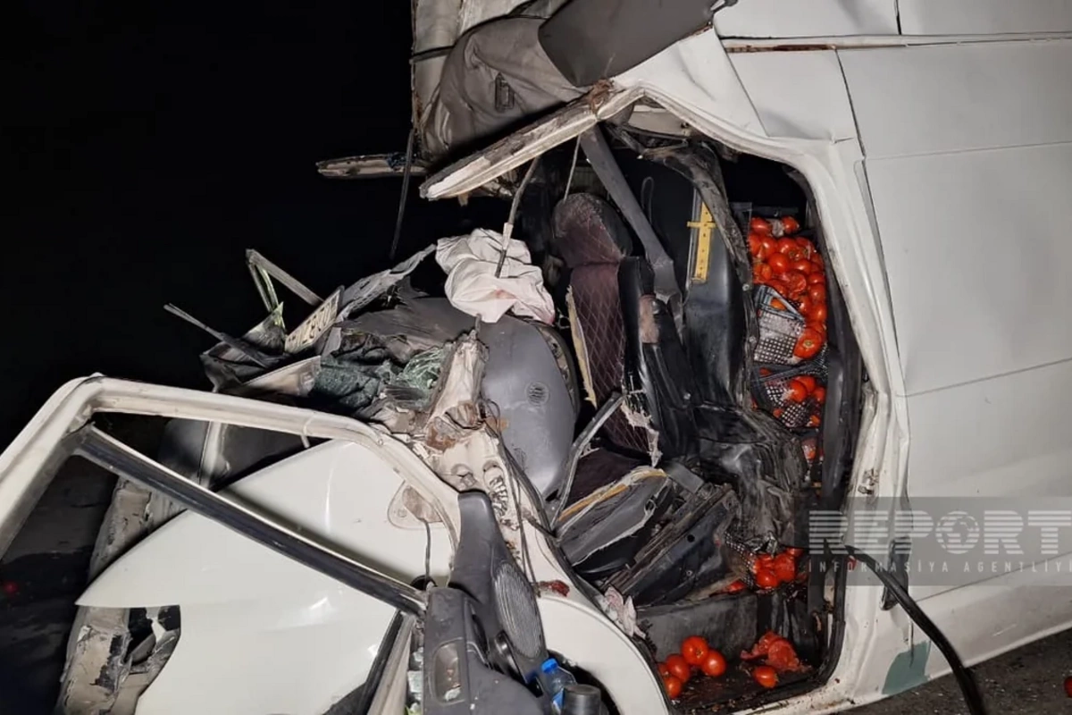 Ucarda ağır yol qəzasında iki nəfər ölüb