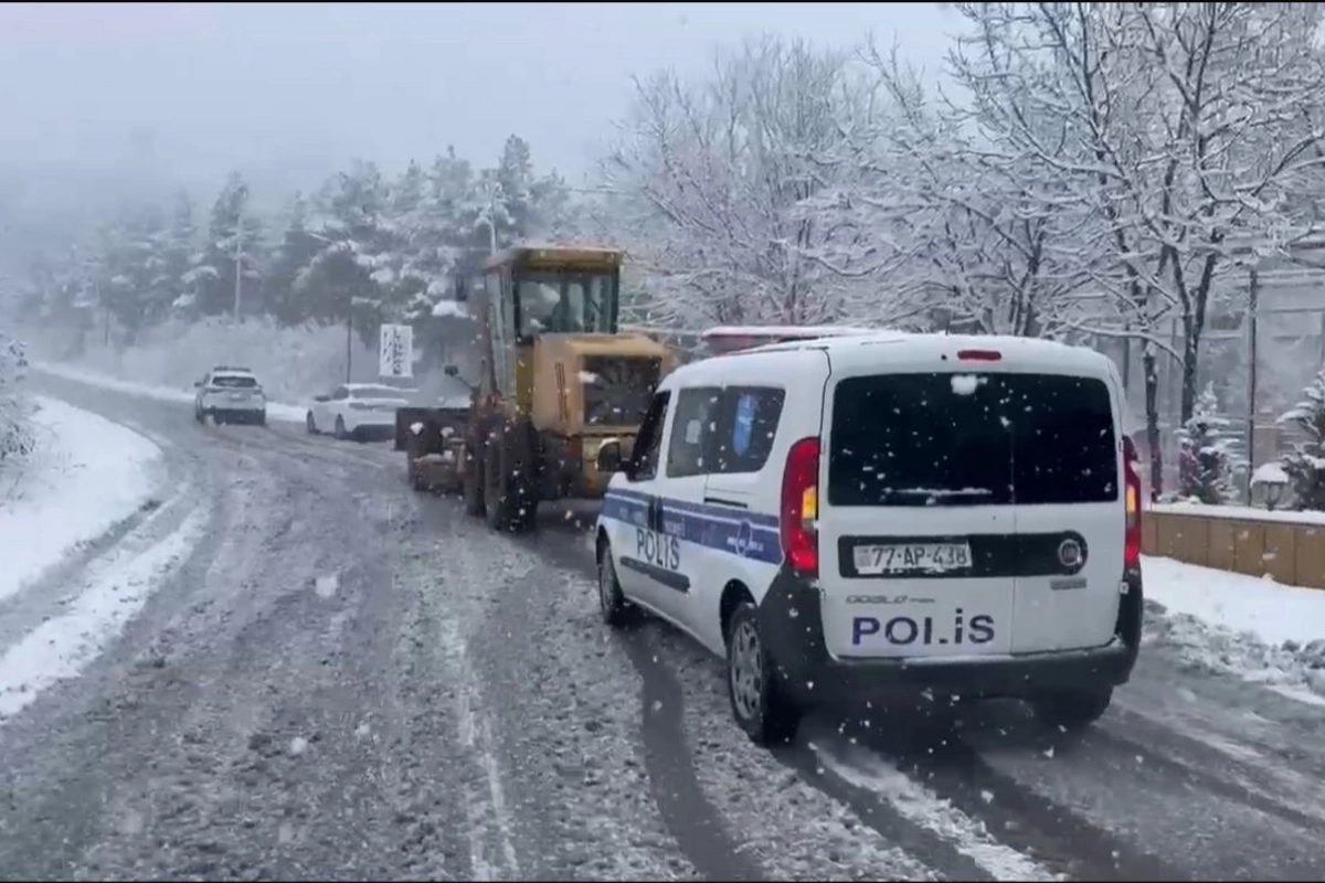 Ağsu dolaylarında polis əməkdaşları gücləndirilmiş rejimdə xidmət aparır