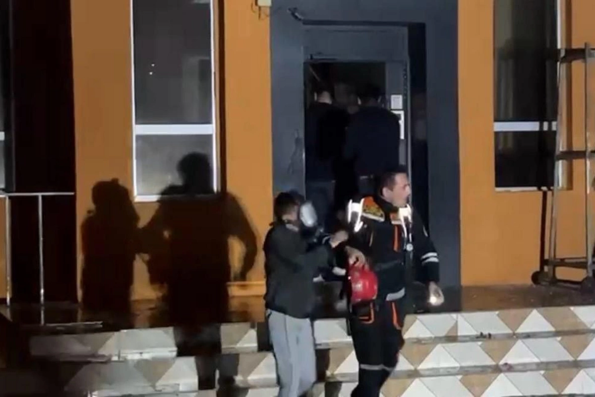Bina sakini: Yanğının mənbəyi restoran olub, üç gün əvvəl ustanı döyüblər