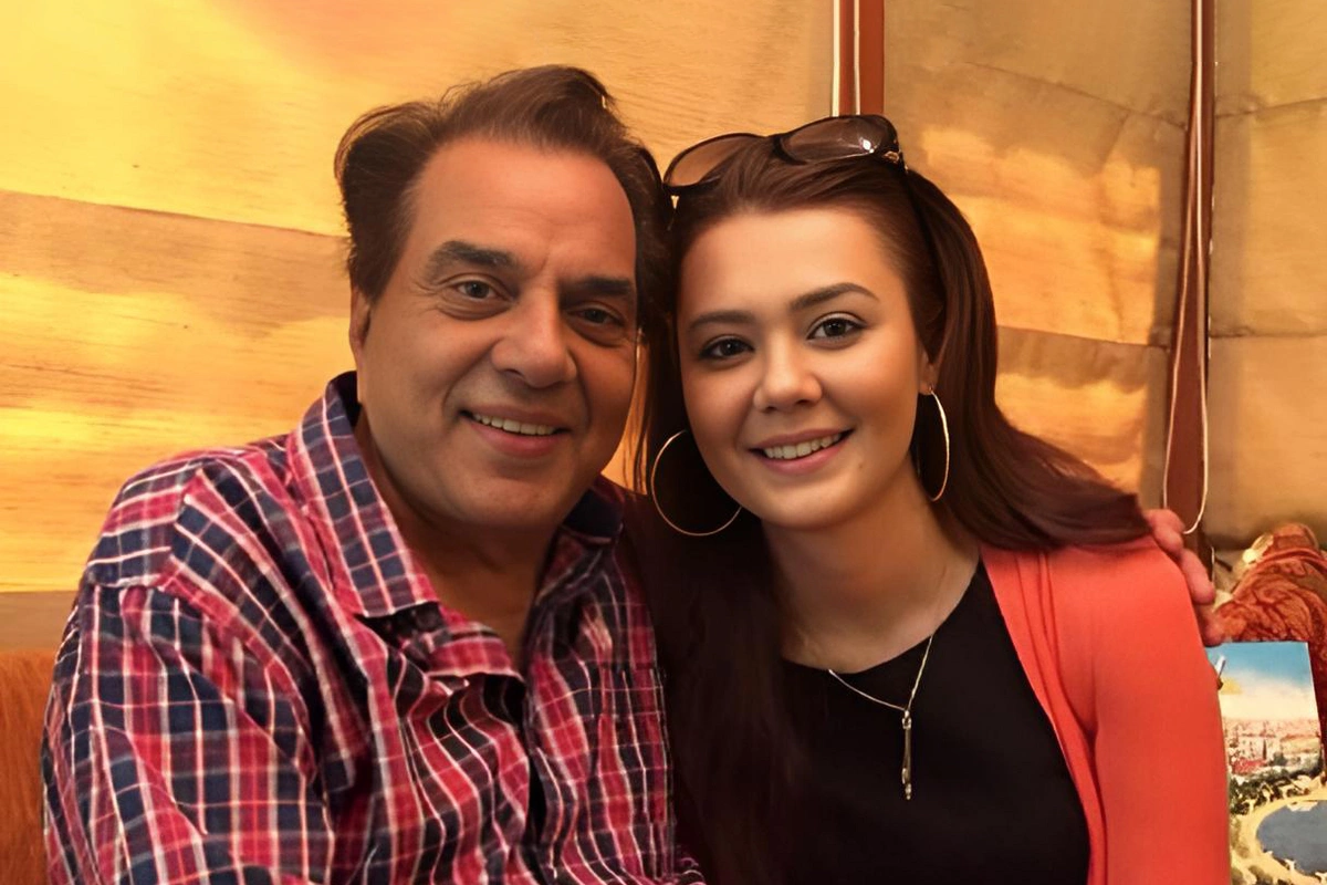 Oksana Rəsulova Zita və Gitanın vəfat edən aktyorundan yazdı