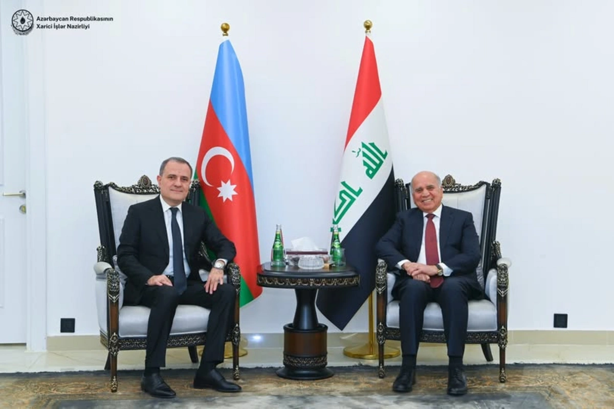 Azərbaycan və İraq XİN rəhbərləri arasında təkbətək görüş başlayıb