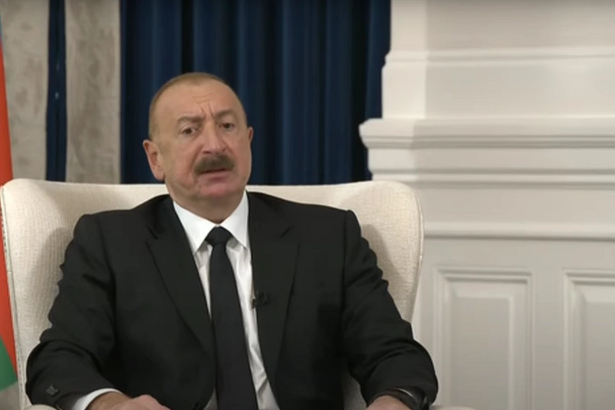 Ilham Aliyev gives an interview to representatives of Azerbaijani media in Washington