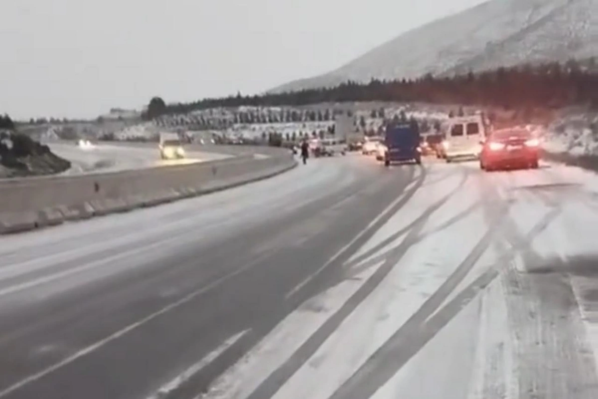 Какие дороги покрылись льдом? - Заявление госагентства