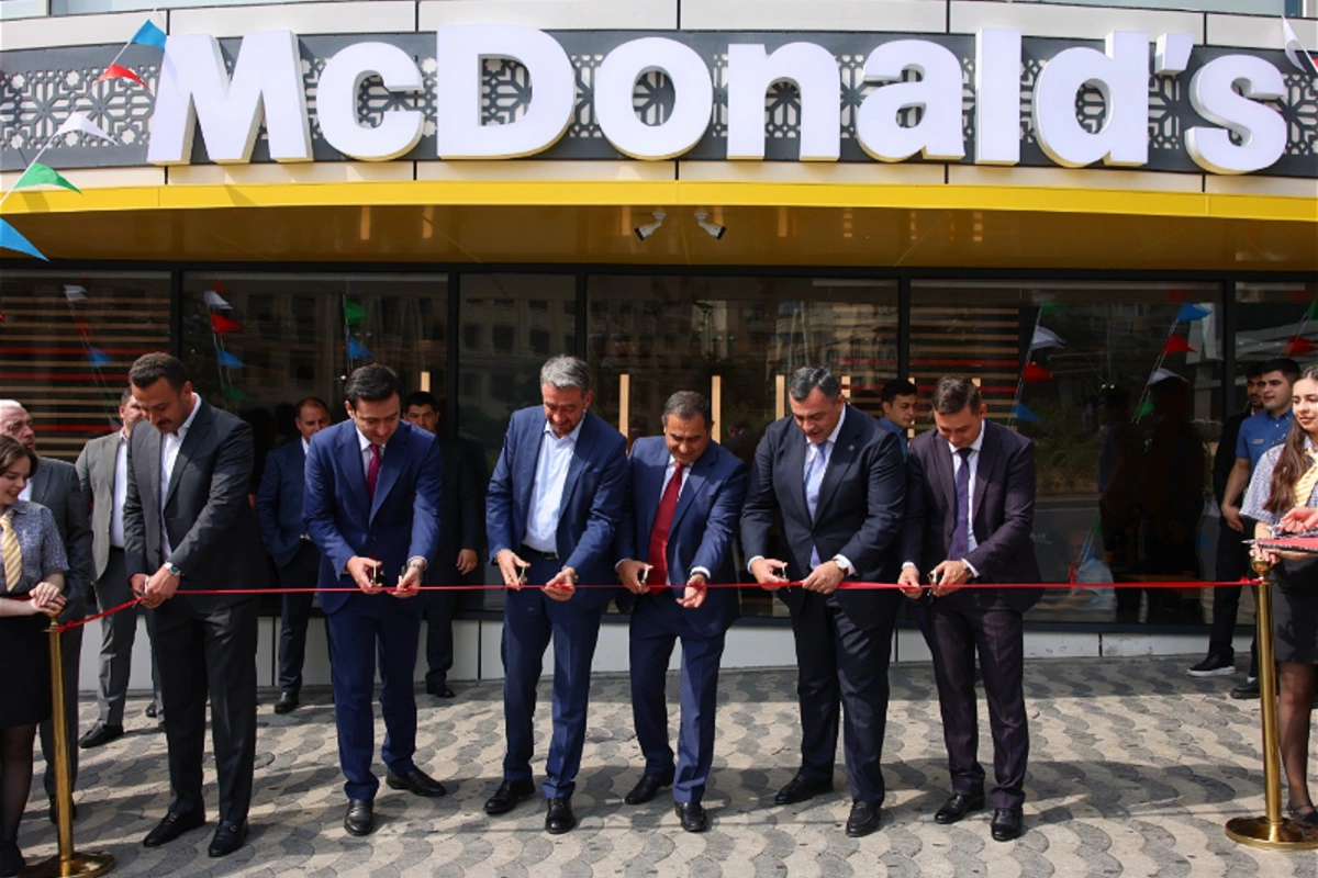 McDonalds Azərbaycan Nizami Mall-da yeni restoran açıb