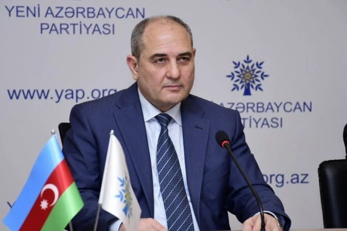 Azər Mursaqulov Tahir Budaqovun bəzi qərarlarını ləğv etdi - SİYAHI