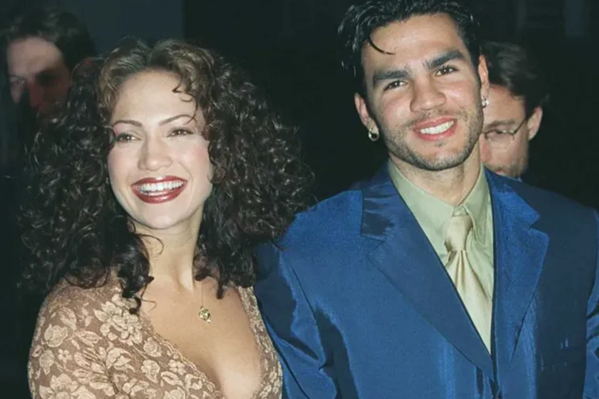 Jennifer Lopez's ex-husband accused her of cheating Jennifer Lopez's ex-husband accused her of cheating