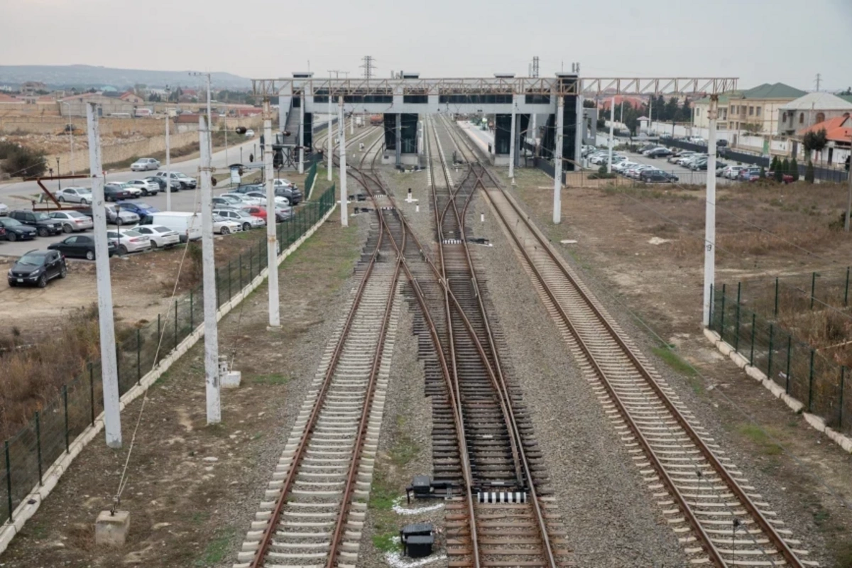 Dəmir yolu ətrafında yaşayanların NƏZƏRİNƏ!