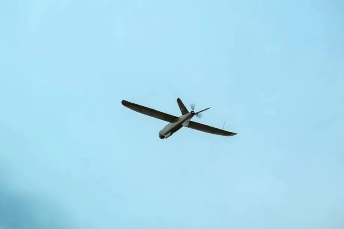 Moskvaya doğru uçan PUA həmin an göydə olan təyyarədən lentə alındı Moskvaya doğru uçan PUA həmin an göydə olan təyyarədən lentə alındı