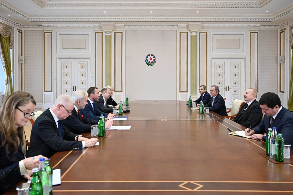 Президент Азербайджана принял министра иностранных дел Эстонии Президент Азербайджана принял министра иностранных дел Эстонии