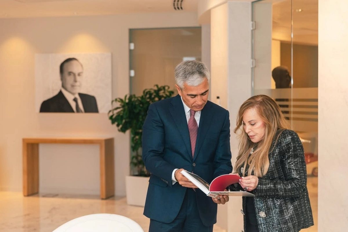 Anar Ələkbərov Kerol Feyerman ilə görüşüb