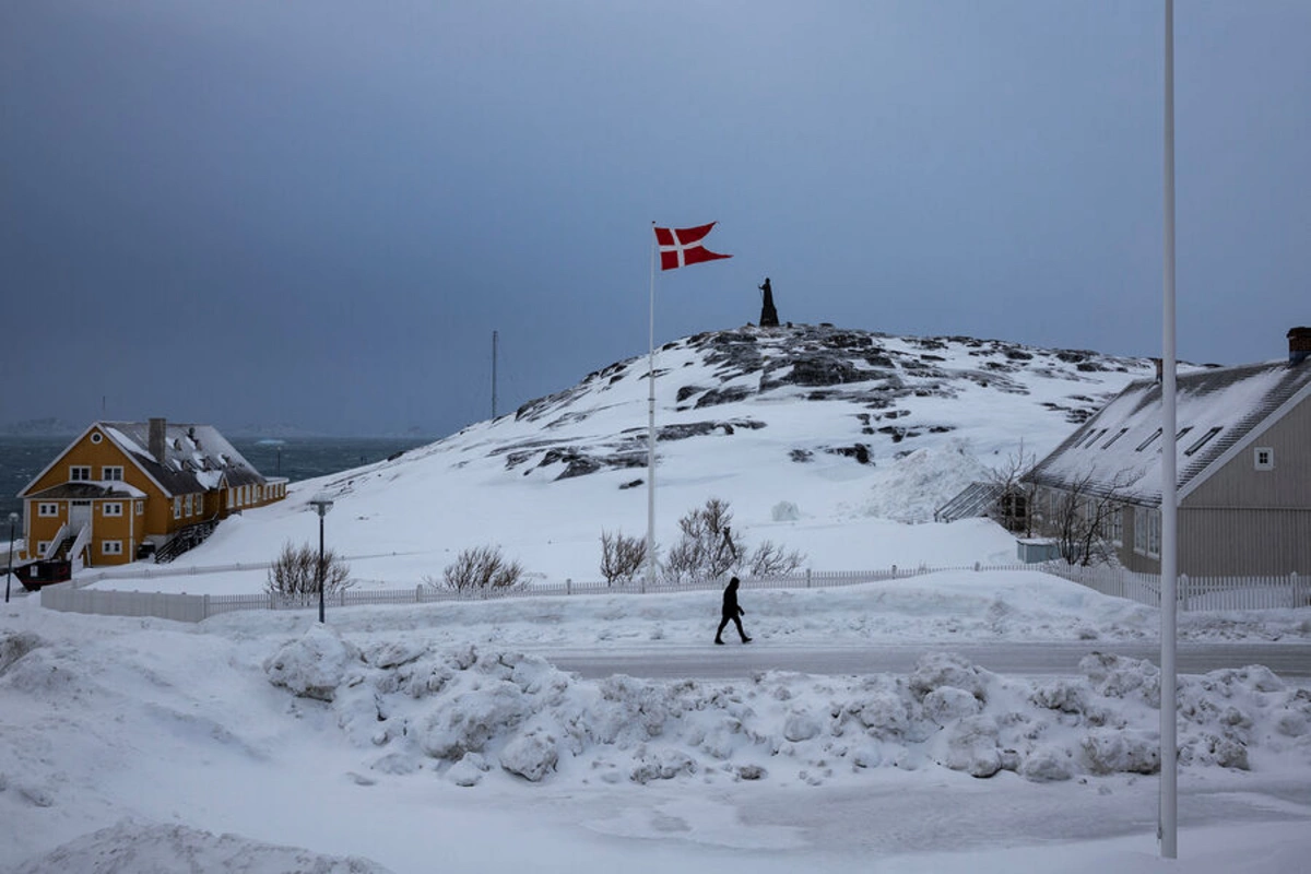 Danimarkanın varis şahzadəsi Qrenlandiyaya köçürülə bilər