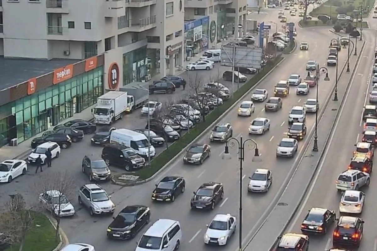 Bakıda hansı yollarda tıxacın olduğu açıqlandı