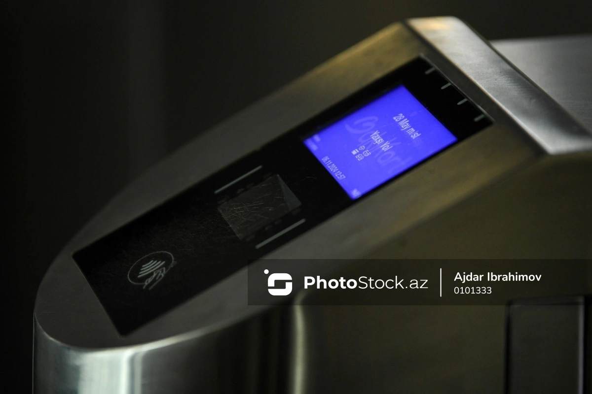 В метро Баку внедряют оплату банковскими картами В метро Баку внедряют оплату банковскими картами