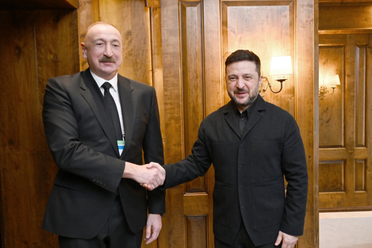 Zelenski Azərbaycanın ukraynalı uşaqlara olan qayğısına görə minnətdarlığını ifadə edib