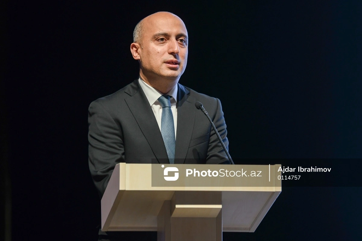 Emin Əmrullayev: Kəlbəcər məktəbinin tikintisi 25 yaşlı inşaat mühəndisi tərəfindən aparılır